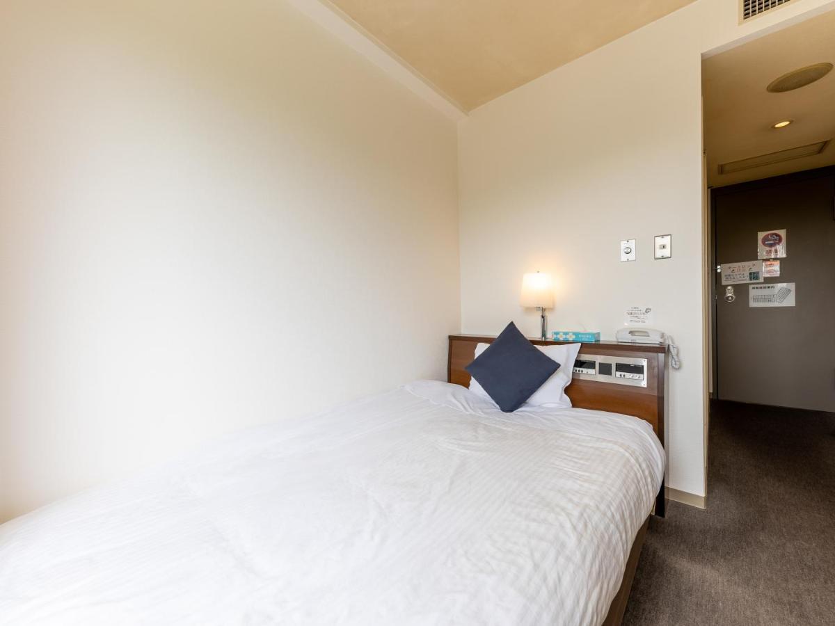 Tabist Station Hotel