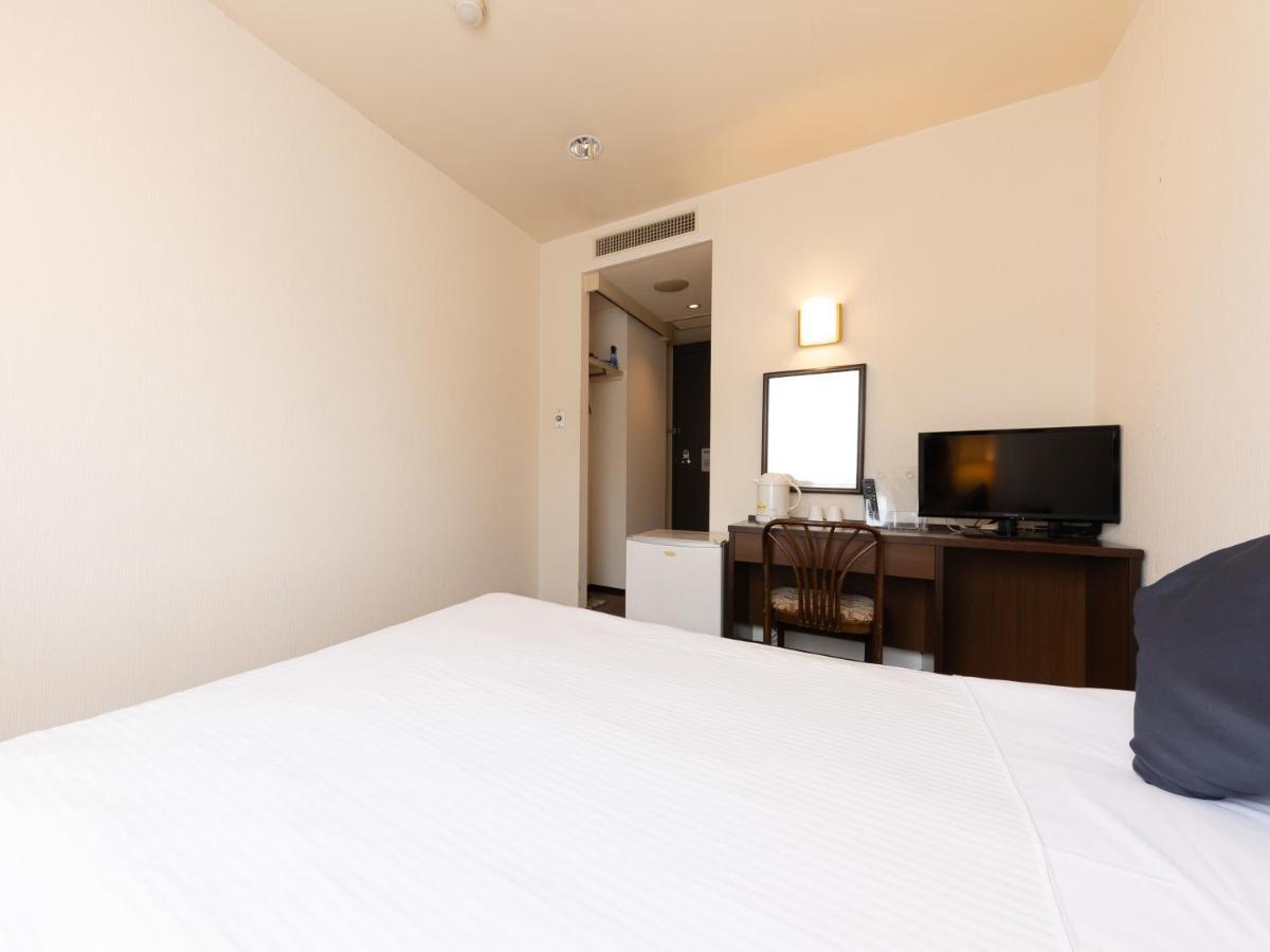 Tabist Station Hotel 2*
